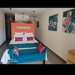 La Maison De La Terre Brulee Hébergement de vacances *
