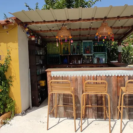 La Maison De La Terre Brulee בית נופש